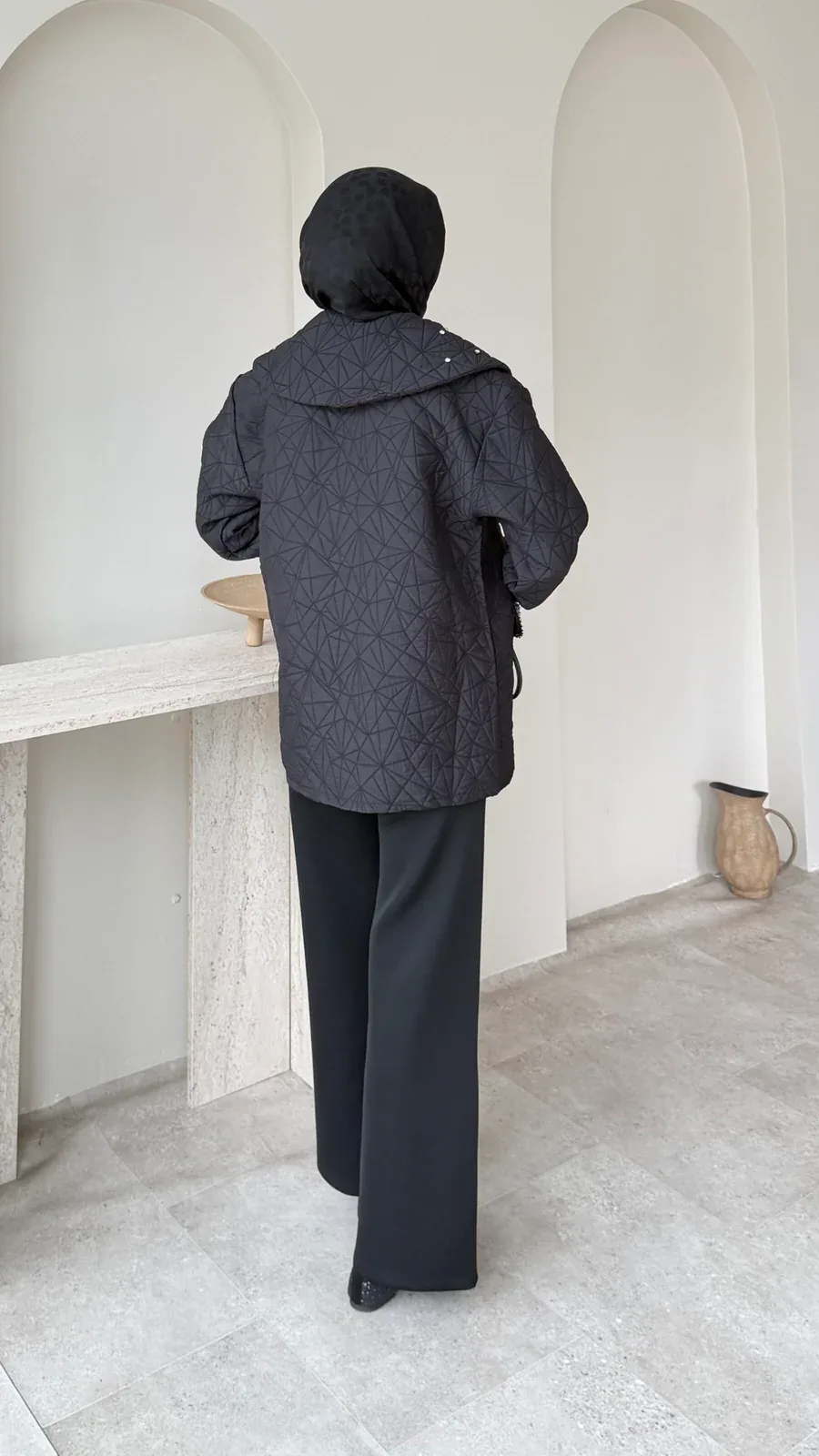 Lara Üçgen Desen Ceket – Siyah, görsel 3