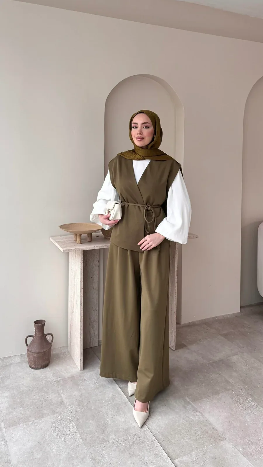 Calm Yelekli Takım – Yağ Yeşili, görsel 1