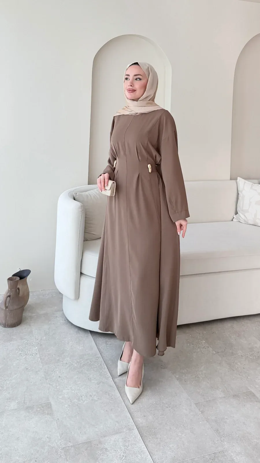 Meyla Gold Detaylı Elbise – Vizon, görsel 2