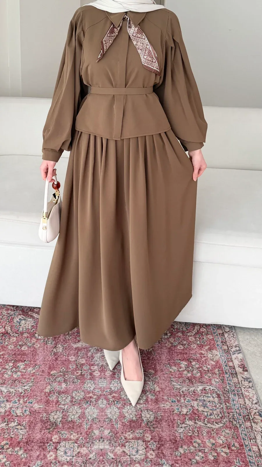 Sibil Fularlı Takım – camel, görsel 3