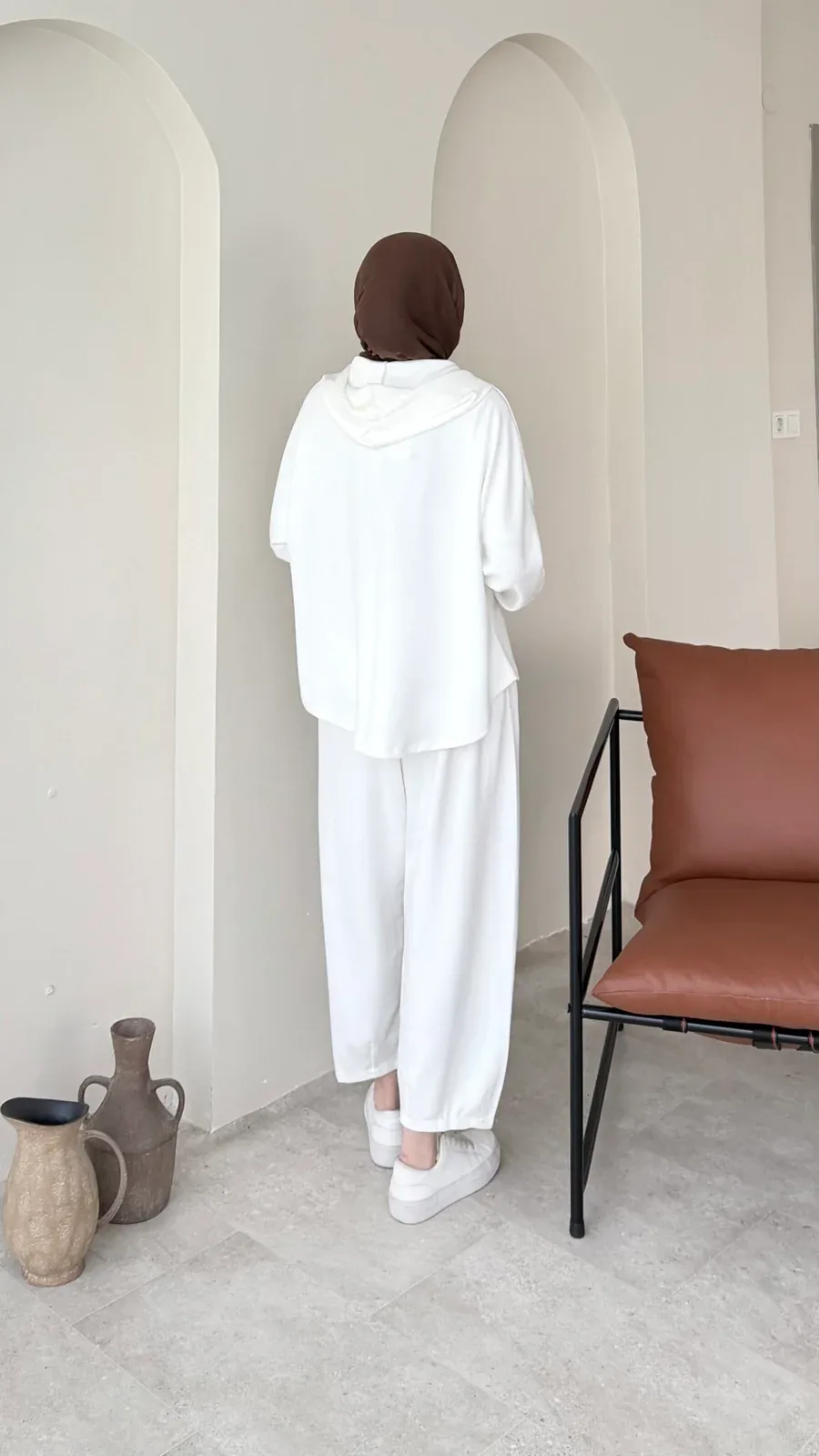 Mona Oyşo Takım – Beyaz, görsel 3