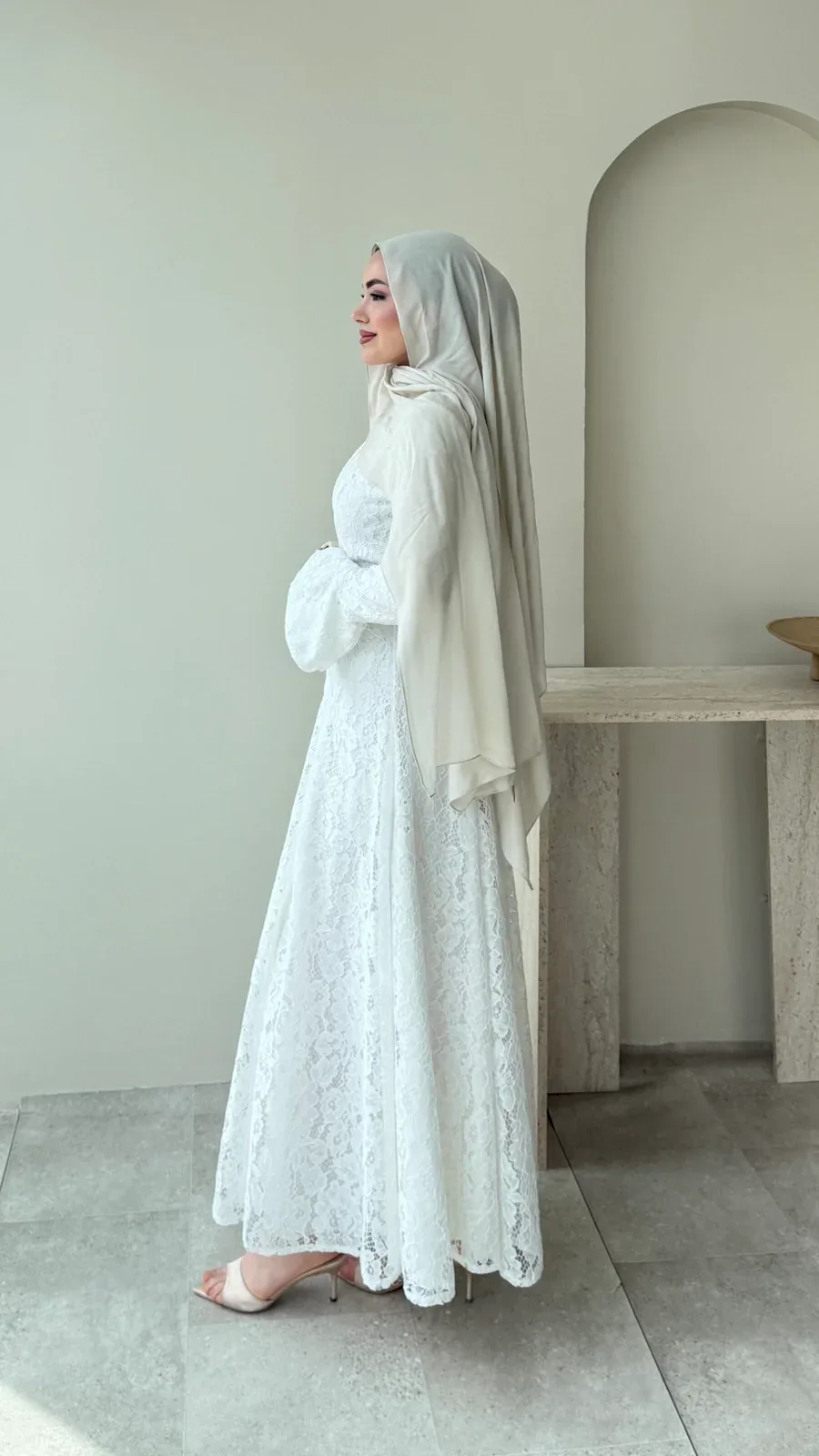 Madrid Volanlı Elbise – Beyaz, görsel 2