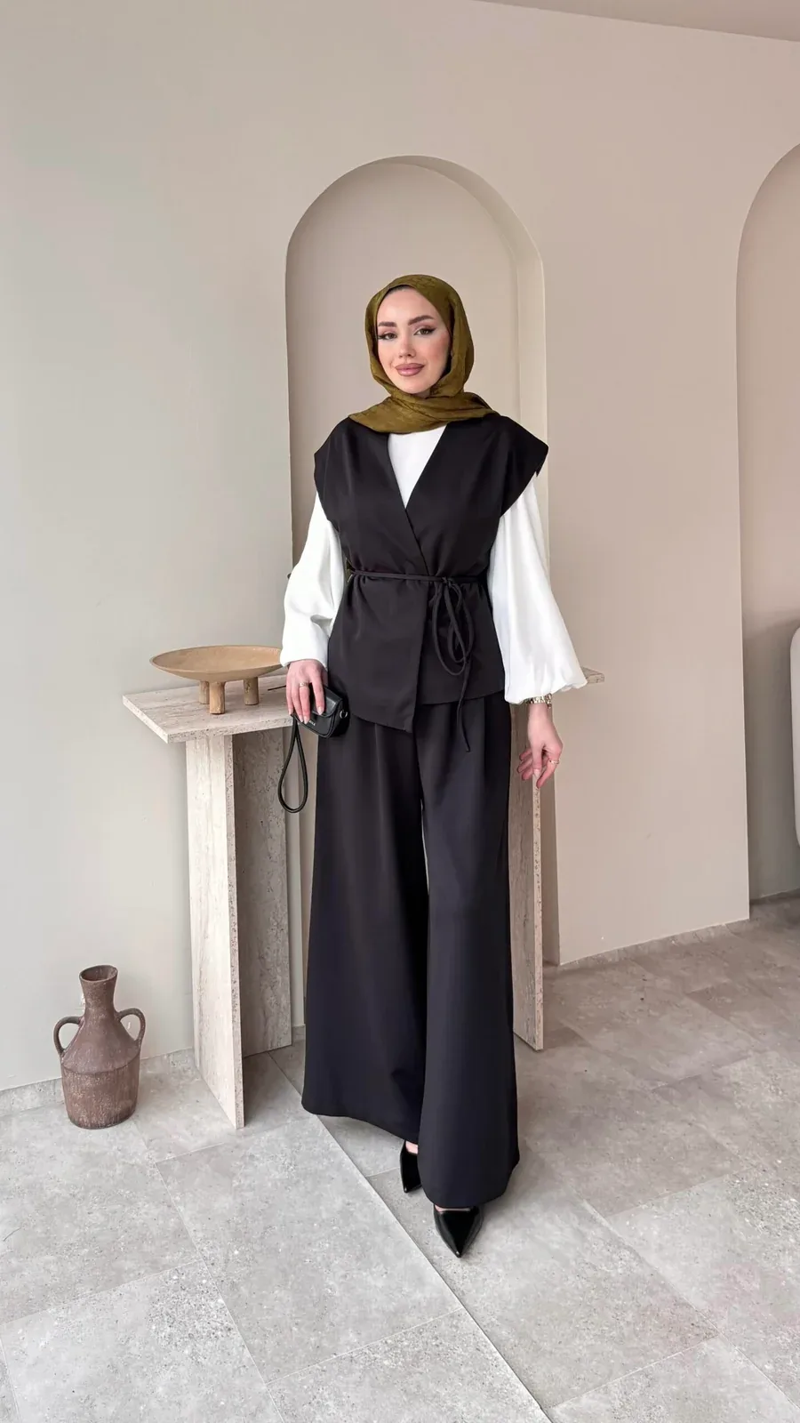 Calm Yelekli Takım – Siyah, görsel 1