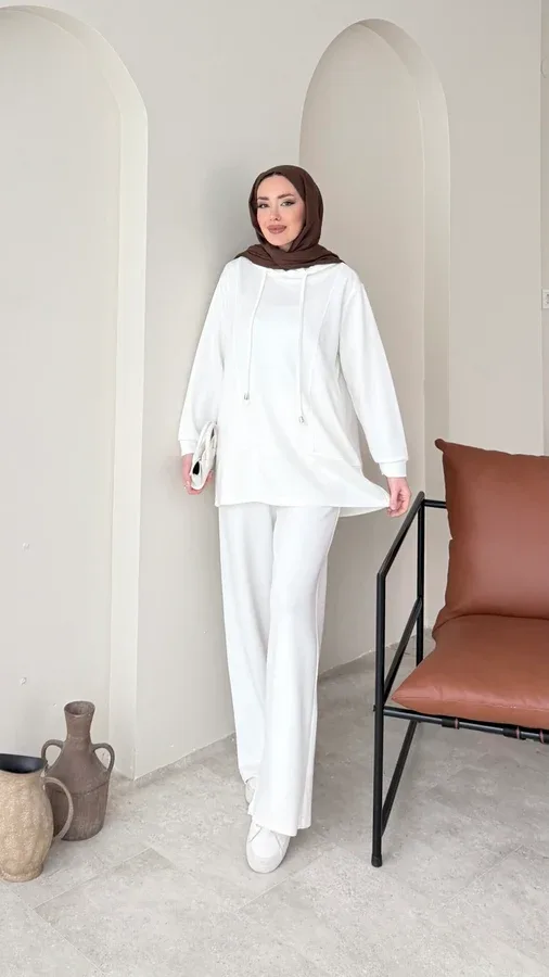 RENNA OYŞO TAKIM – BEYAZ