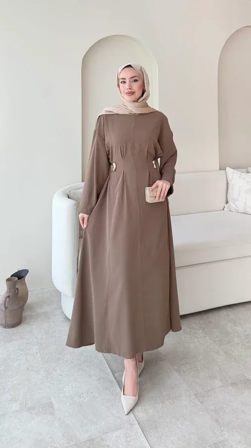 MEYLA GOLD DETAYLI ELBİSE – VİZON